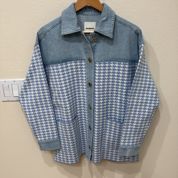 ⭐️SANDRO Houndstooth denim-paneled stretch-knit shirt jacket—GORGEOUS!! Size 2 - Picture 5 of 13